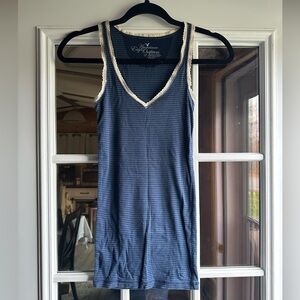 Y2K 2000’s American eagle outfitters tank top